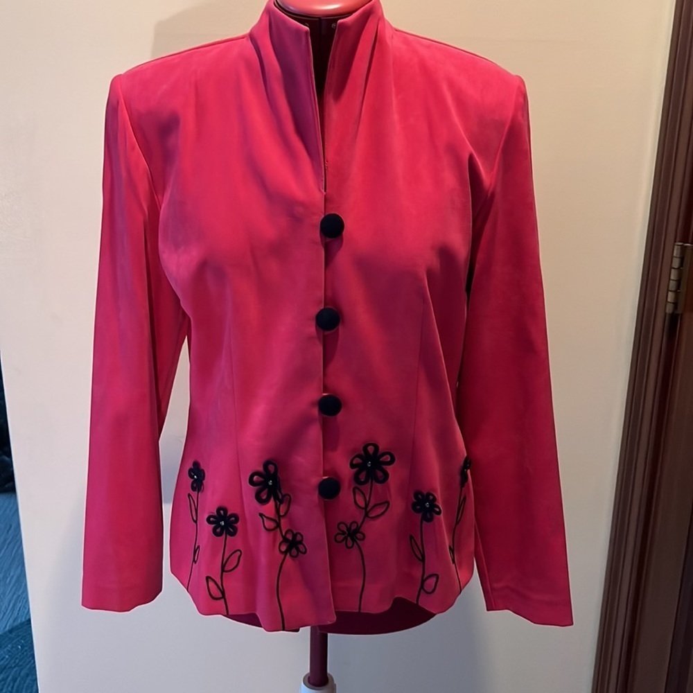 Leslie Fay   Jacket  Suede like hot pink with black floral trim   NWOT   Size 8
